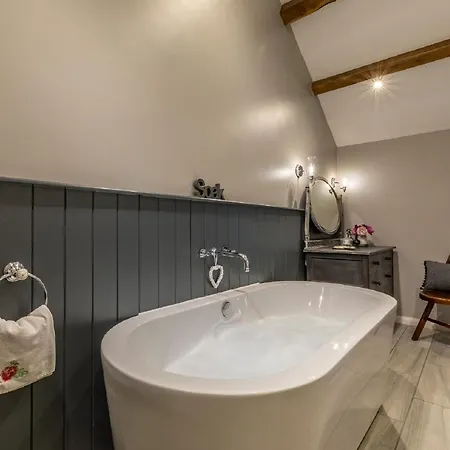1 Bed In Lcc40 Tatil Evi *