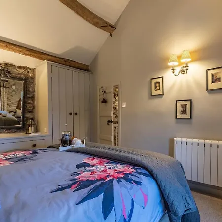 1 Bed In Lcc40 Bouth